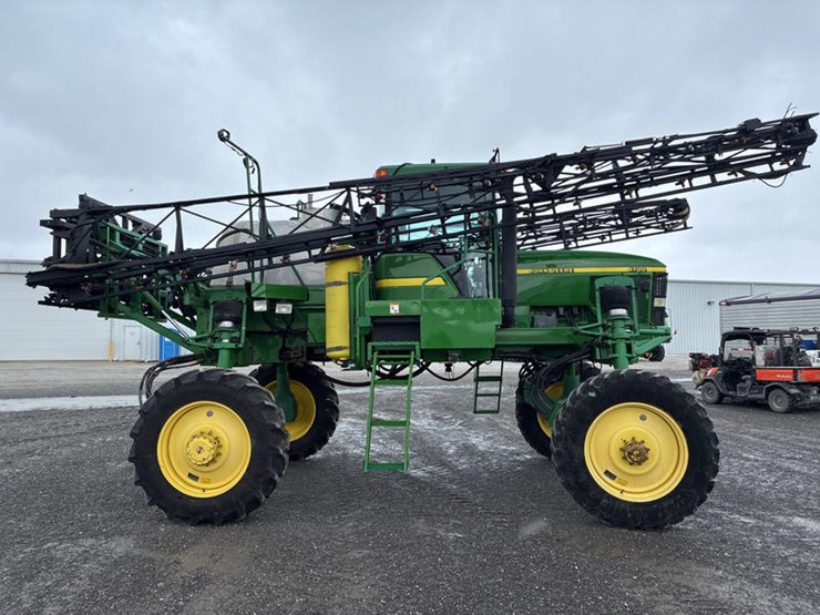 1998-john-deere-4700-image-3