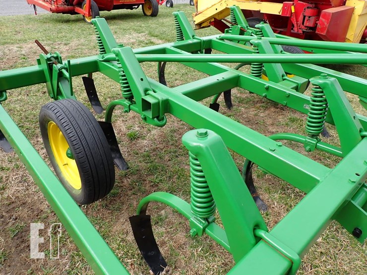 john-deere-1600-image-3