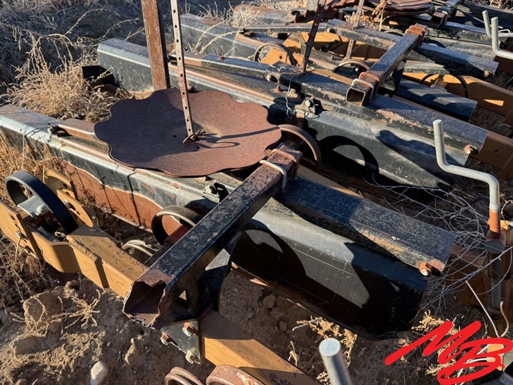 1991-hs-mfg.-24’-cultivator,-12-row-22"-image-7