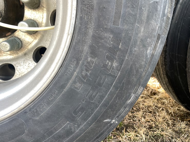 2016-timpte-42'-hopper-image-31