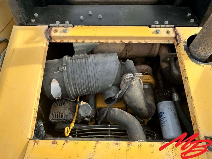 deere-ct322-image-13