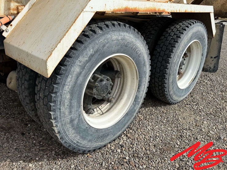 1976-star-350-image-10