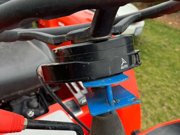 2021-kubota-l2501hst-image-30