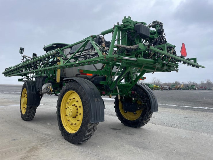 2018-john-deere-r4045-image-7