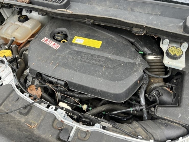 2016-ford-escape-image-12