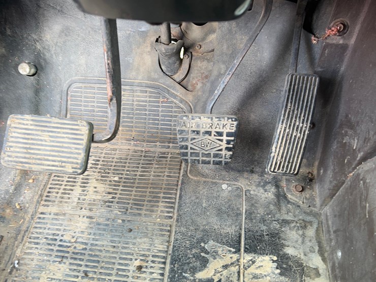 1989-international-s1900-image-51