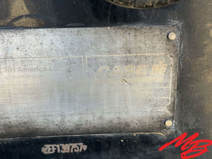 2014-case-ih-400-image-29