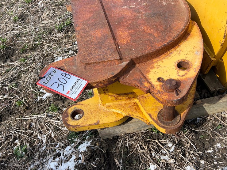 john-deere-12-image-3