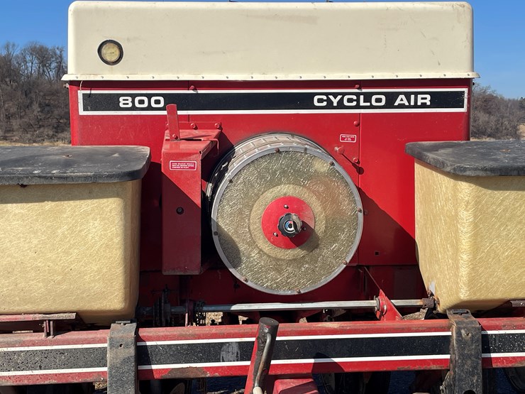 case-ih-800-image-27