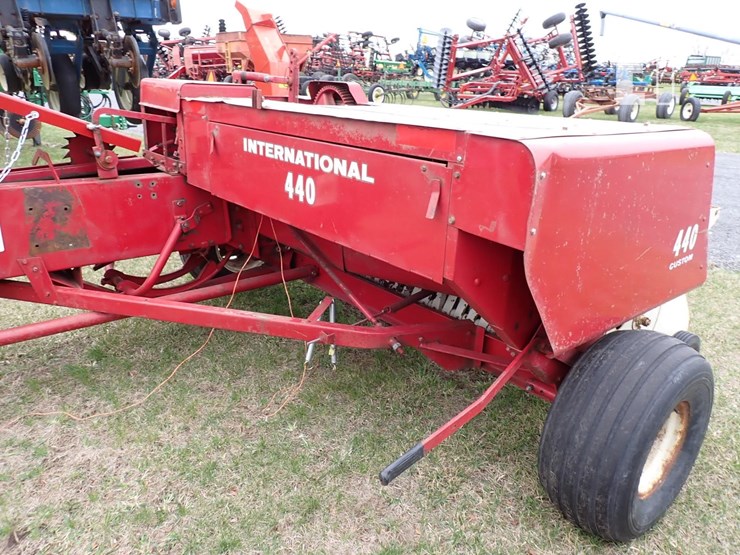 case-ih-4390-image-5