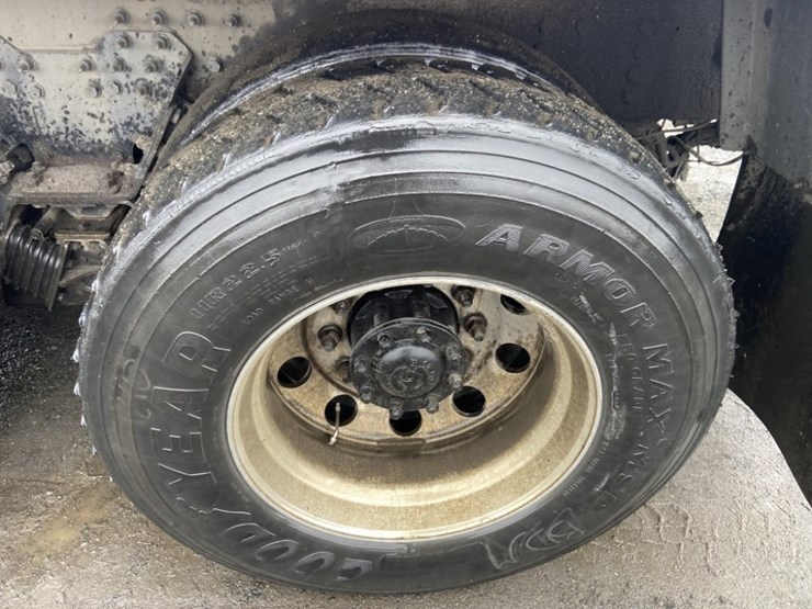 2010-autocar-xpeditor-image-26