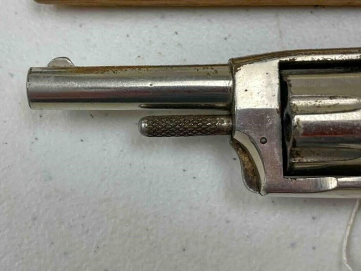 defender-revolver-image-3