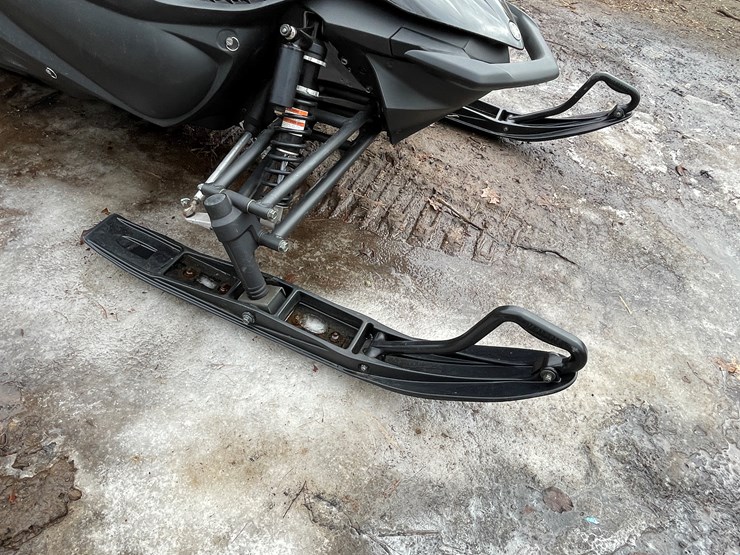 #1006-•-2006-yamaha-apex-gt-snowmobile-(fall-creek,-wi)-(no-registration-card)-image-17