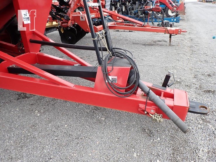 unverferth-8250-image-4