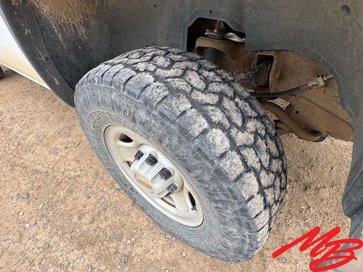 2003-chevrolet-silverado-2500-image-20