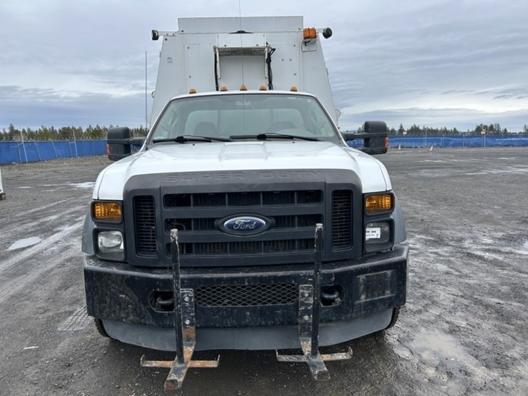 2010-ford-f550-xl-sd-image-8