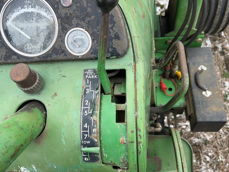 1961-john-deere-4010-image-45