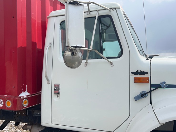 1999-international-4900-image-19