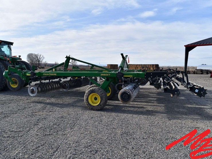 2019-john-deere-2660vt-image-22