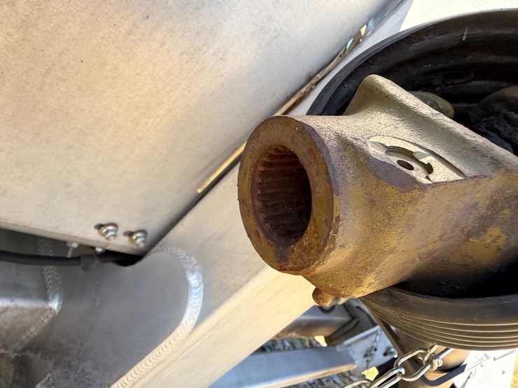 2021-gts-x10-image-10