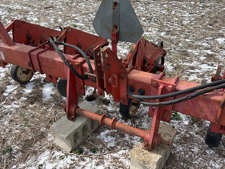 international-133-image-6