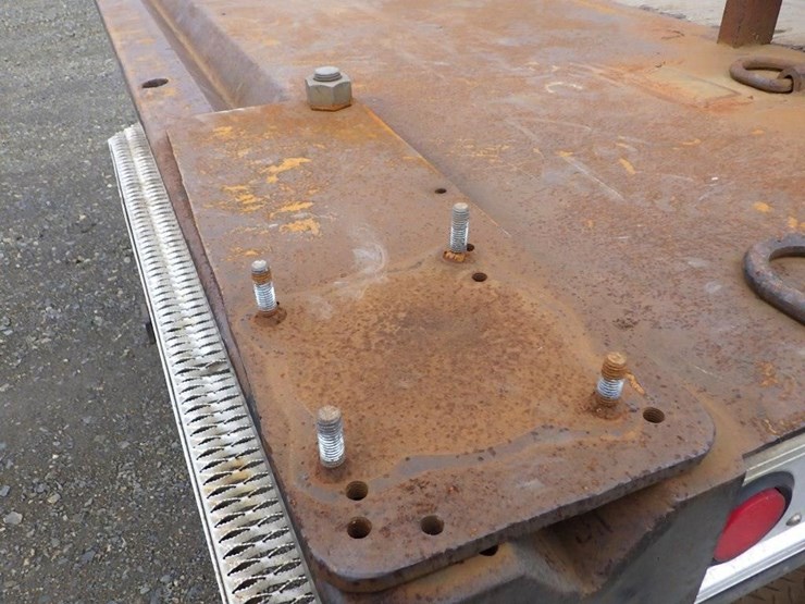 2012-ford-f550-image-17