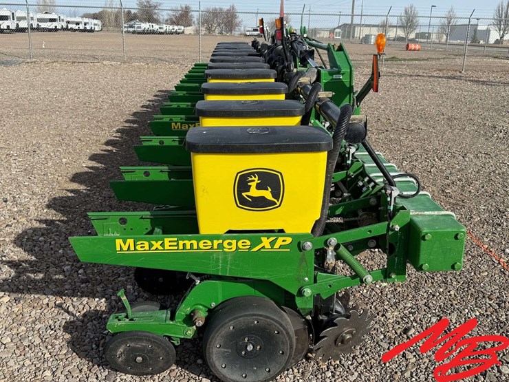 john-deere-1720-image-4