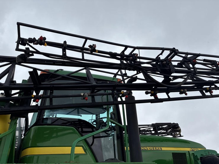 1998-john-deere-4700-image-17