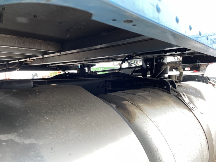 2019-peterbilt-579-image-77