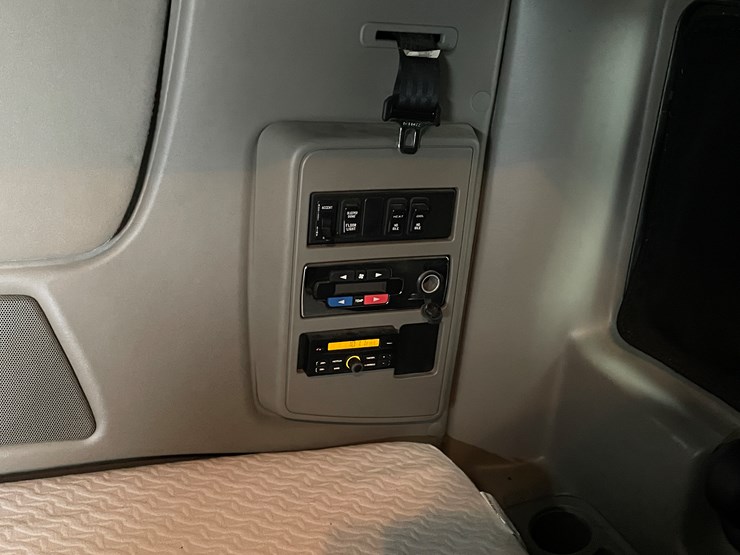 2016-international-prostar-image-40