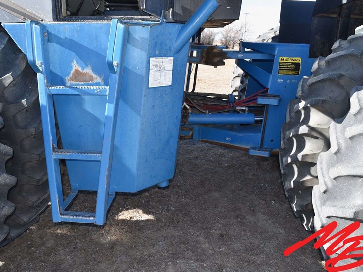 1991-versatile-846-image-26