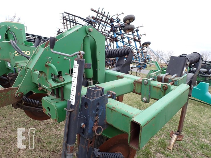 john-deere-2100-image-9