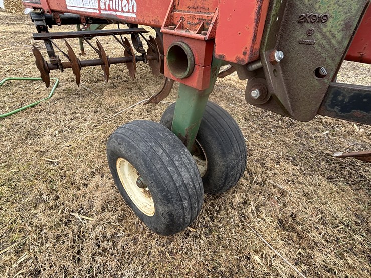 #1079-•-brillion-land-commander-v-ripper-(nelson,-wi)-image-10