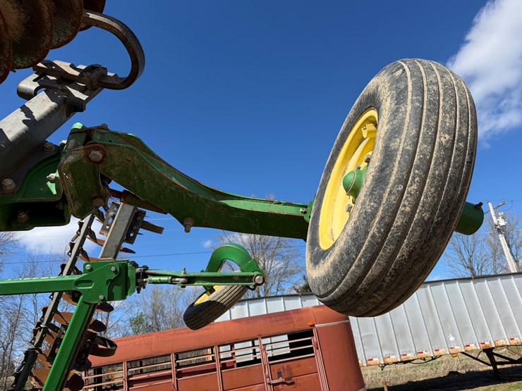 john-deere-2623vt-image-19