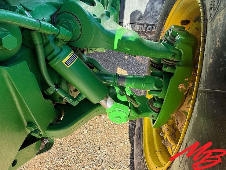 2020-john-deere-8r-410-image-16
