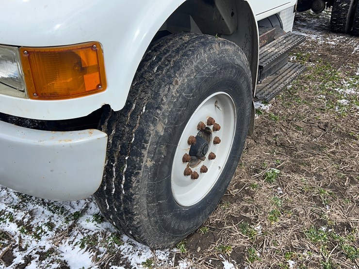 1999-international-4900-image-7