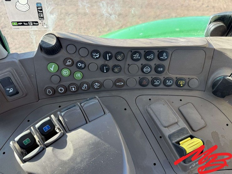 2023-john-deere-6120m-image-18