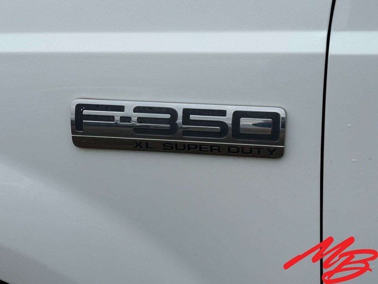 2006-ford-f350-image-21