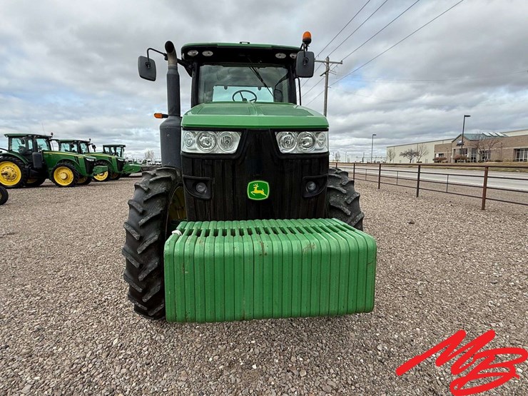 2012-john-deere-8285r-image-6