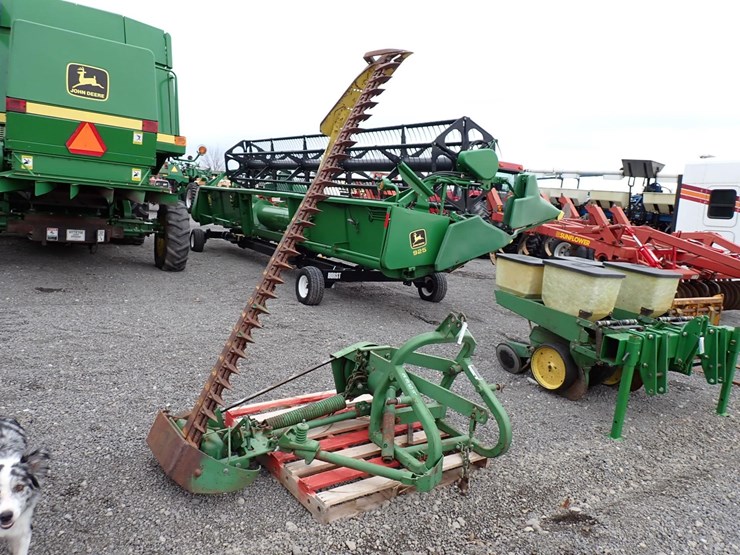 john-deere-350-image-1