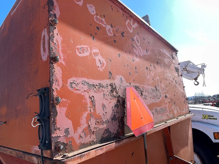 #1013-•-caldwell-grain-cart-image-23