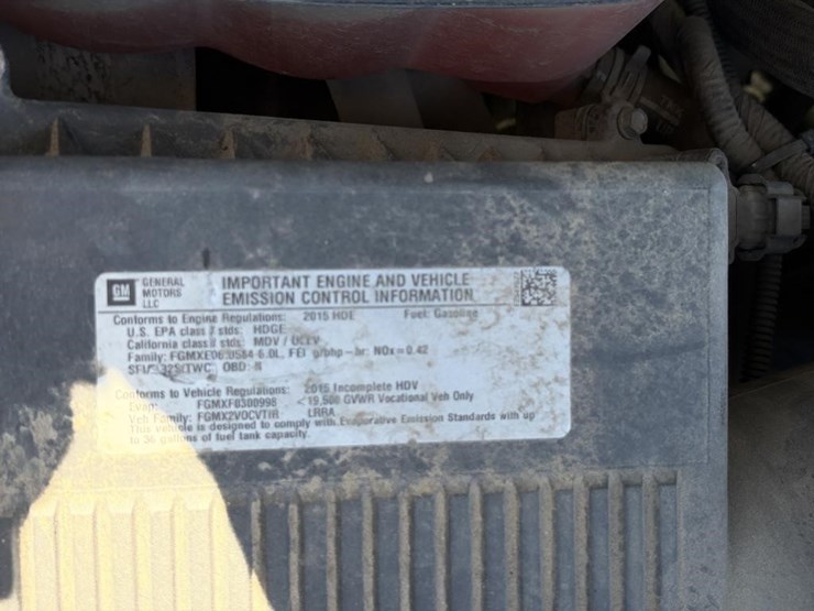 2015-chevrolet-2500-image-18