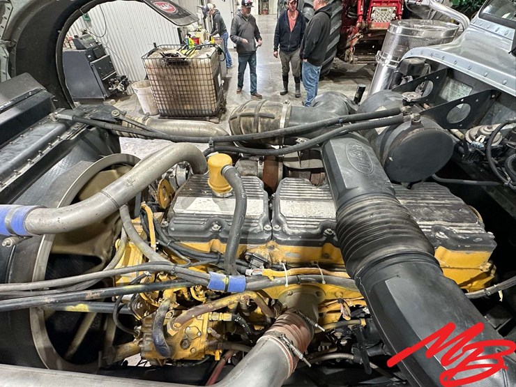 2007-peterbilt-379-image-93