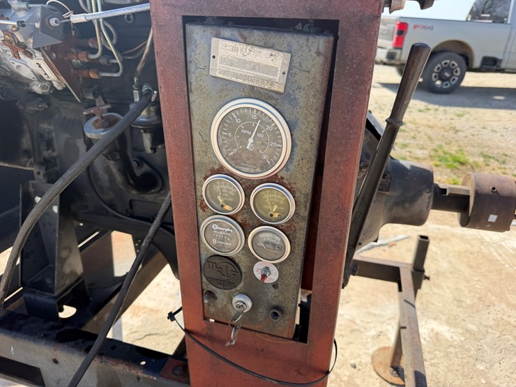 case-ih-4390t-image-8