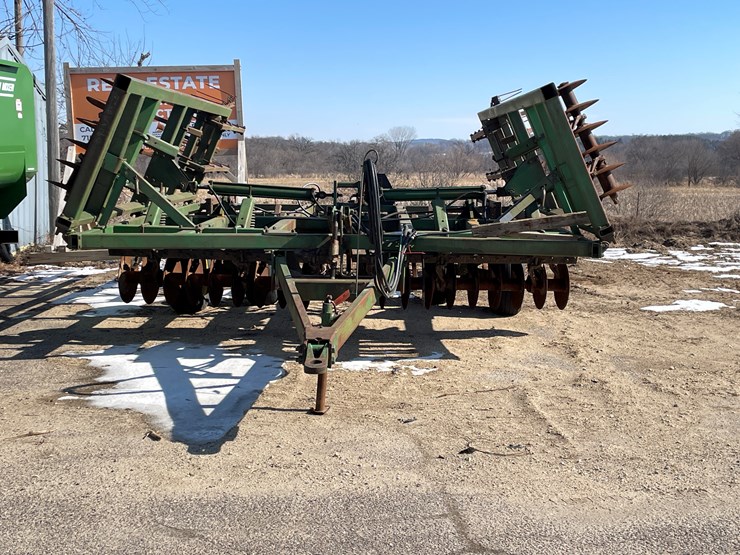 john-deere-722-image-1