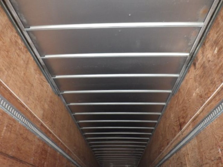 2012-utility-van-image-16