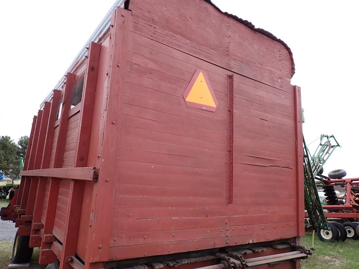 4215-gehl-bu810-image-11