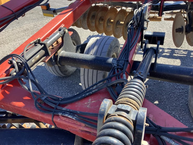 case-ih-340-image-22