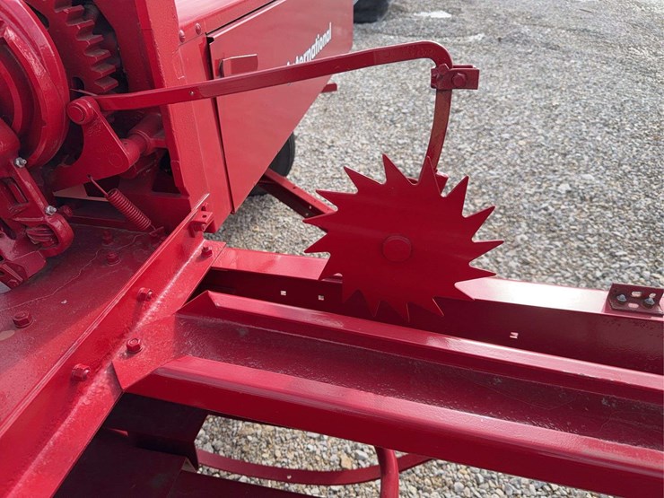 international-baler-image-19