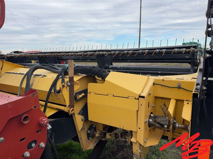 new-holland-h8040-image-13